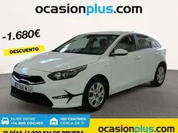 Blanco Usado 2023 Kia Ceed Utilitario | 16.810 € (Precio justo)