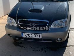 Negro Usado 2006 Kia Carnival EX Monovolumen | 9500 €