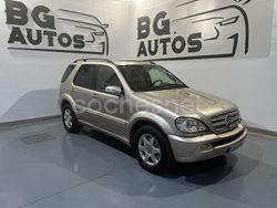 Amarillo Usado 2002 Mercedes ML270 SUV | 5999 € (Precio justo)