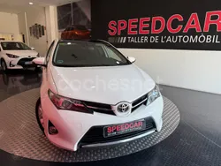Blanco Usado 2014 Toyota Auris Berlina | 11.900 € (Precio justo)