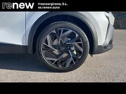 Blanco Usado 2024 Renault Symbioz Esprit Alpine SUV | 27.378 € (Super precio)