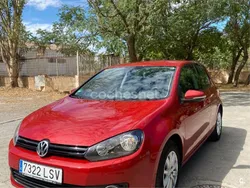 Granate Usado 2010 VW Golf VI Advance Berlina | 5000 € (Buen precio)