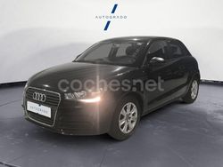 Negro Usado 2014 Audi A1 Sportback Attraction Utilitario | 9890 € (Precio justo)