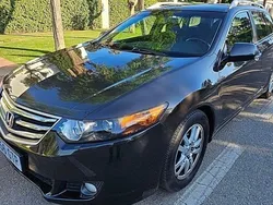 Usado 2010 Honda Accord Executive Familiar | 6700 €