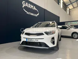 Blanco Usado 2022 Kia Stonic SUV | 14.800 € (Precio justo)