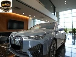 Eléctrico Usado 2022 BMW iX Exclusive SUV | 69.000 € (Precio justo)