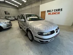 Gris / plata Usado 2001 Seat Leon Berlina | 3590 € (Precio justo)