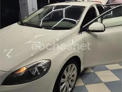 Blanco Usado 2013 Volvo V40 Summum Familiar | 4950 €