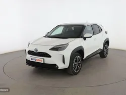 Blanco Usado 2022 Toyota Yaris Cross Plus SUV | 24.399 € (Precio justo)