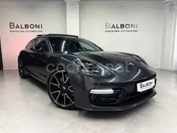 Gris / plata Usado 2019 Porsche Panamera 4 Sport Turismo Berlina | 69.990 € (Buen precio)