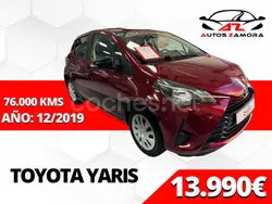 Granate Usado 2019 Toyota Yaris Active Berlina | 13.990 € (Precio justo)