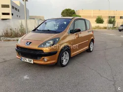 Naranja Usado 2007 Peugeot 1007 Utilitario | 3000 € (Precio justo)