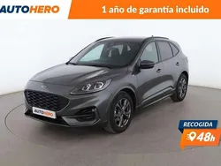 Negro Usado 2022 Ford Kuga ST-Line SUV | 20.951 € (Precio justo)
