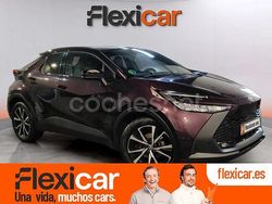 Violeta / lila Usado 2024 Toyota C-HR+ Advance SUV | 28.990 €