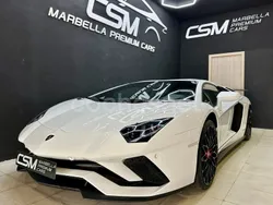 Lamborghini Aventador