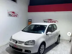 Blanco Usado 2007 VW Golf V Highline Utilitario | 3990 € (Precio justo)