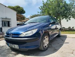 Azul Usado 2001 Peugeot 206 Berlina | 1400 € (Caro)