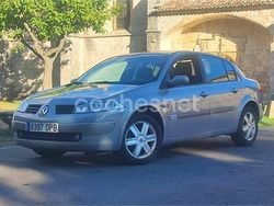 Gris / plata Usado 2005 Renault Mégane II Authentique Berlina | 3800 € (Precio justo)