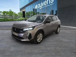 Gris Usado 2021 Peugeot 3008 Active Recogida | 20.900 €