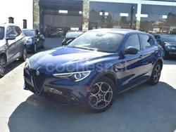 Azul Usado 2022 Alfa Romeo Stelvio Sprint SUV | 25.900 € (Un poco caro)