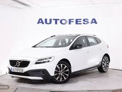 Blanco Usado 2019 Volvo V40 CC Familiar | 18.350 €