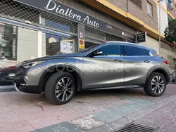 Gris / plata Usado 2019 Infiniti QX30 Premium SUV | 18.900 € (Buen precio)