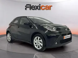 Negro Usado 2023 Toyota Aygo Utilitario | 15.390 € (Precio justo)