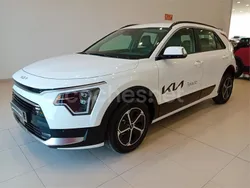 Negro Usado 2024 Kia Niro SUV | 28.750 € (Caro)