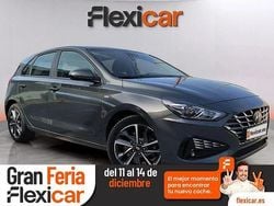 Verde Usado 2023 Hyundai i30 Berlina | 18.790 € (Precio justo)
