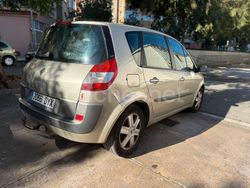 Beige Usado 2006 Renault Scénic II Dynamique Monovolumen | 2850 € (Precio justo)