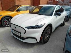 Blanco Usado 2024 Ford Mustang Mach-E Premium SUV | 37.950 € (Buen precio)