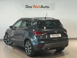 Gris / plata Usado 2024 Seat Arona FR SUV | 20.490 € (Precio justo)