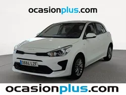 Blanco Usado 2022 Kia Rio Utilitario | 12.000 € (Precio justo)
