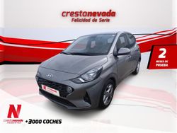 Gris Usado 2022 Hyundai i10 Utilitario | 12.140 € (Un poco caro)