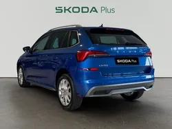 Azul Usado 2020 Skoda Kamiq Style SUV | 12.990 €
