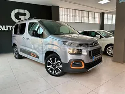 Gris / plata Usado 2023 Citroën Berlingo Business Class Monovolumen | 18.990 € (Precio justo)