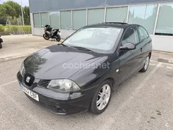 Negro Usado 2002 Seat Ibiza Sport Berlina | 2600 € (Precio justo)