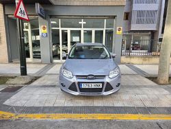 Gris Usado 2012 Ford Focus Trend Utilitario | 8950 € (Un poco caro)