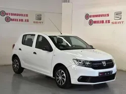 Blanco Usado 2017 Dacia Sandero Base Utilitario | 5600 €