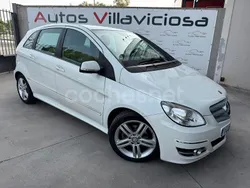 Blanco Usado 2011 Mercedes B180 Monovolumen | 7500 € (Precio justo)