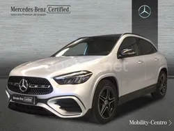 Iridiumsilver, metallic paint Usado 2023 Mercedes GLA200 AMG line SUV | 46.900 € (Caro)