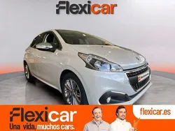 Blanco Usado 2018 Peugeot 208 Signature Sky Utilitario | 9990 € (Precio justo)