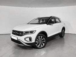 Blanco puro / techo negro Usado 2024 VW T-Roc Design SUV | 25.490 € (Caro)