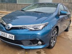 Azul Usado 2016 Toyota Auris Hybrid Active Berlina | 14.000 € (Precio justo)