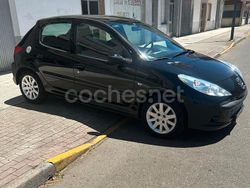 Negro Usado 2010 Peugeot 206+ Utilitario | 5490 € (Caro)