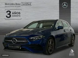 Azul espectra Usado 2024 Mercedes A180 AMG line Berlina | 31.990 € (Precio justo)