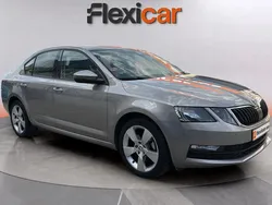 Beige Usado 2017 Skoda Octavia Ambition Berlina | 11.490 € (Buen precio)