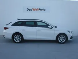 Blanco Usado 2021 Seat Leon Style | 19.900 € (Precio justo)