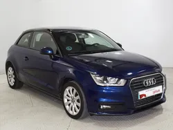 Azul Usado 2015 Audi A1 Attraction Utilitario | 8400 € (Precio justo)