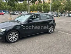Negro Usado 2006 BMW 120 Utilitario | 6400 € (Un poco caro)